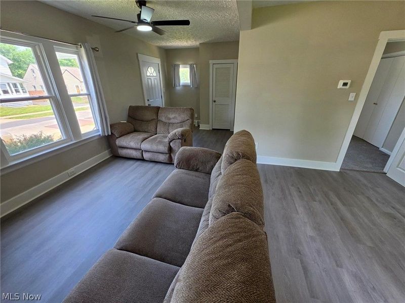 3909 Burger Avenue, Cleveland, OH 44109 Photo 8