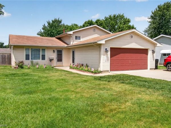 758 Abbe Road N, Elyria, OH 44035