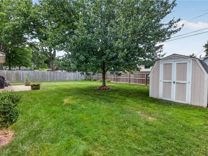 758 Abbe Road N, Elyria, OH 44035 Photo 32