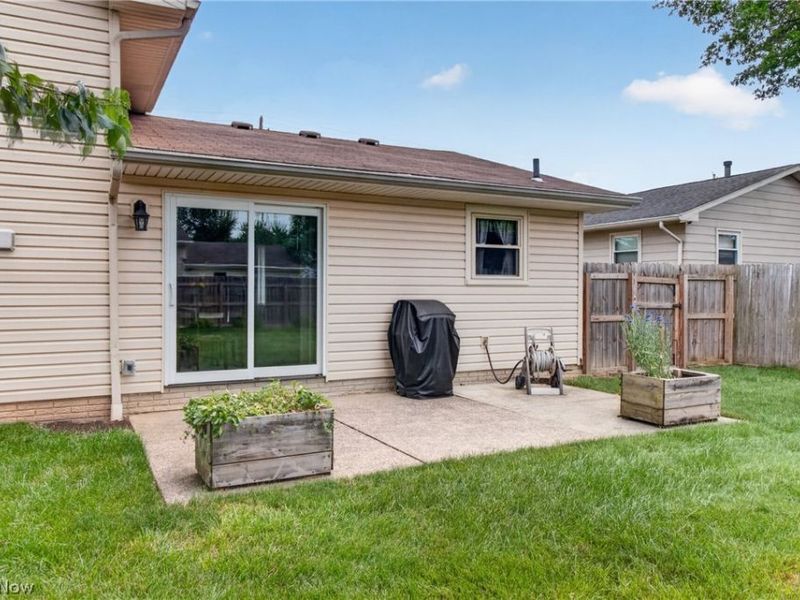 758 Abbe Road N, Elyria, OH 44035 Photo 33