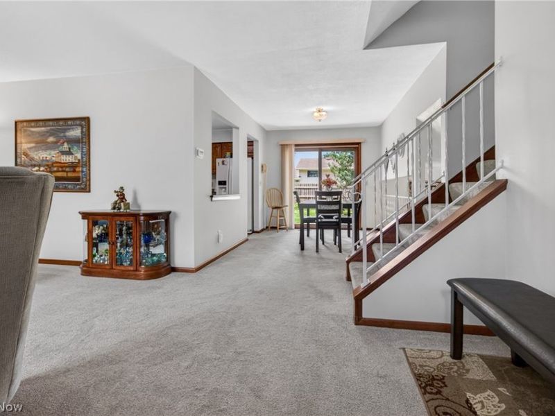 758 Abbe Road N, Elyria, OH 44035 Photo 5