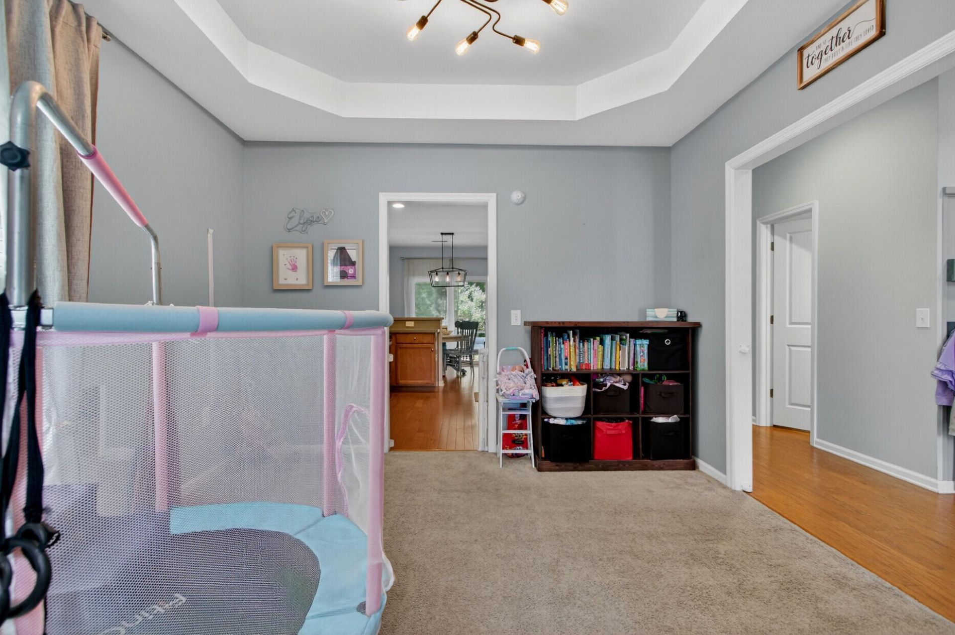 1277 Segar Street Photo 10