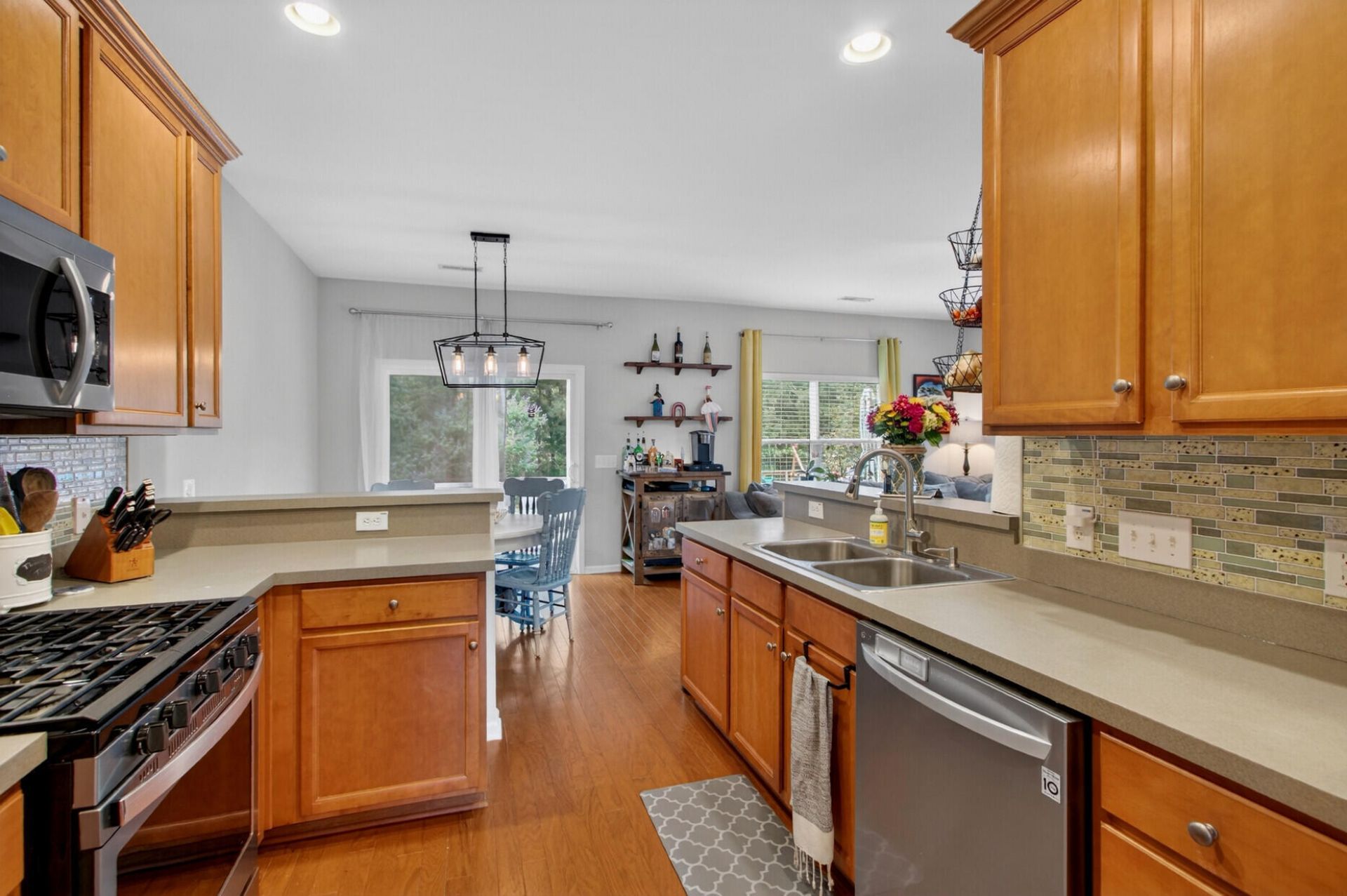 1277 Segar Street Photo 15