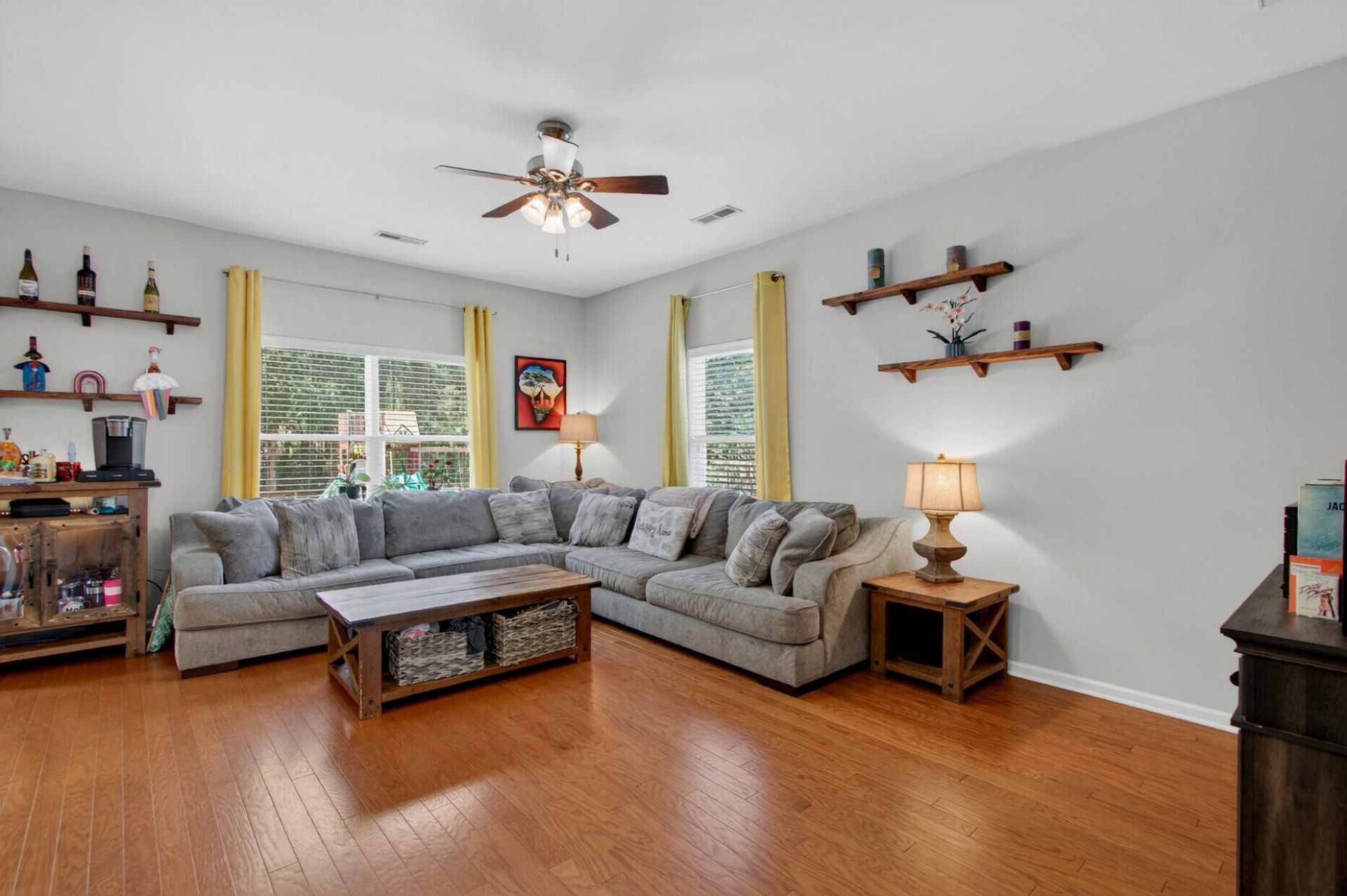 1277 Segar Street Photo 20