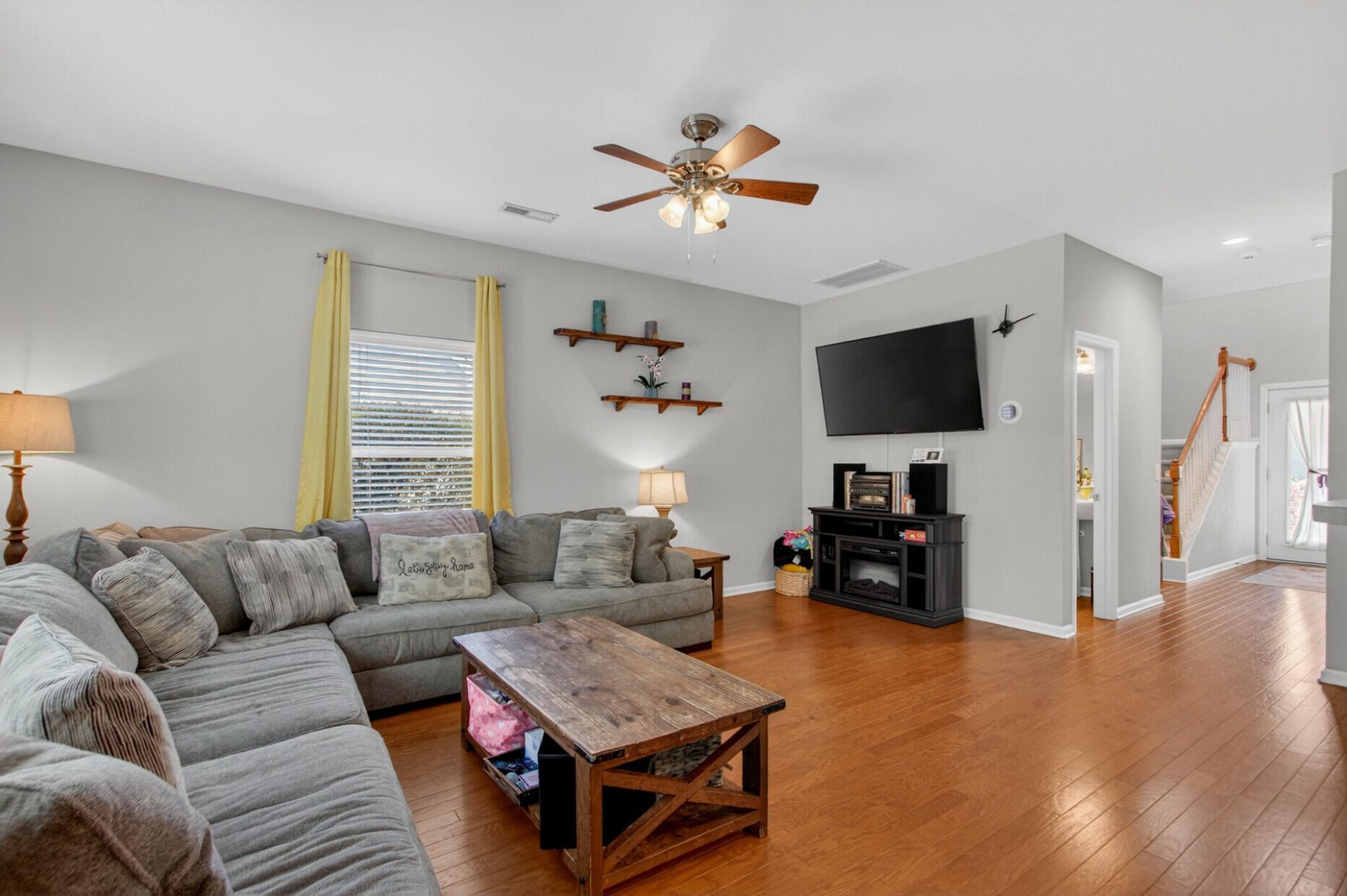 1277 Segar Street Photo 22