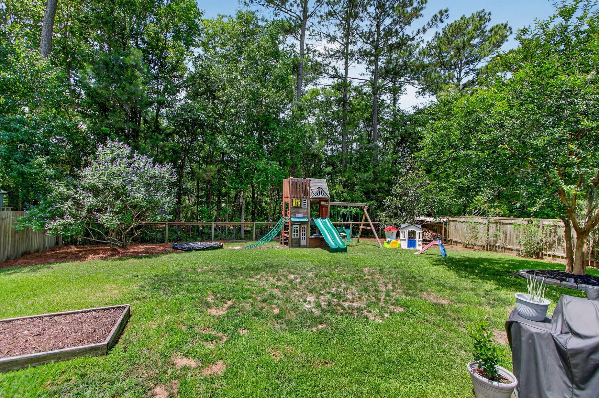 1277 Segar Street Photo 27