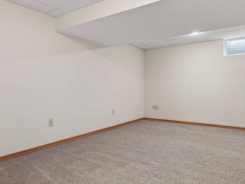 445 Clover Hill Drive, Tipp City, OH 45371 Photo 35