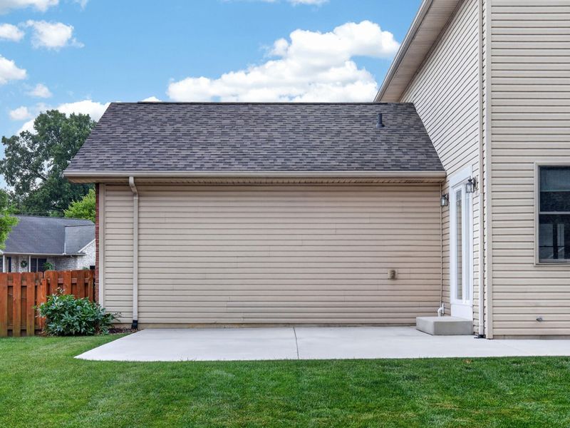 445 Clover Hill Drive, Tipp City, OH 45371 Photo 41