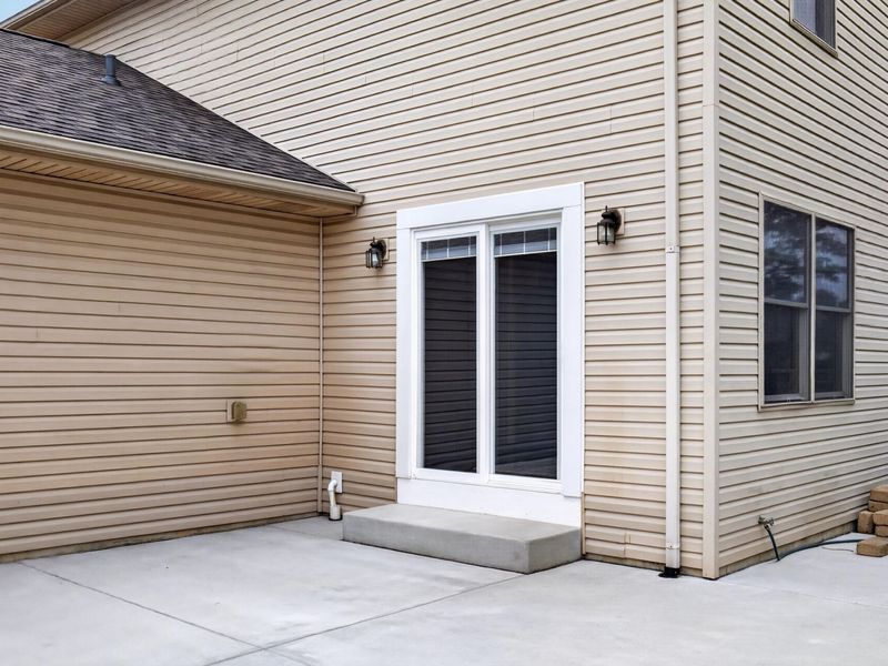 445 Clover Hill Drive, Tipp City, OH 45371 Photo 42