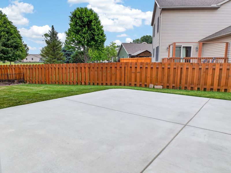 445 Clover Hill Drive, Tipp City, OH 45371 Photo 44