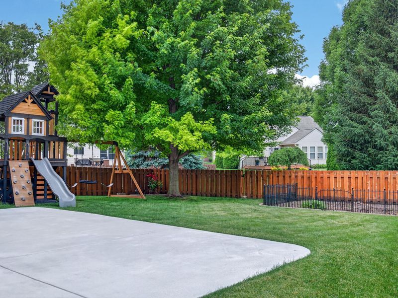 445 Clover Hill Drive, Tipp City, OH 45371 Photo 53