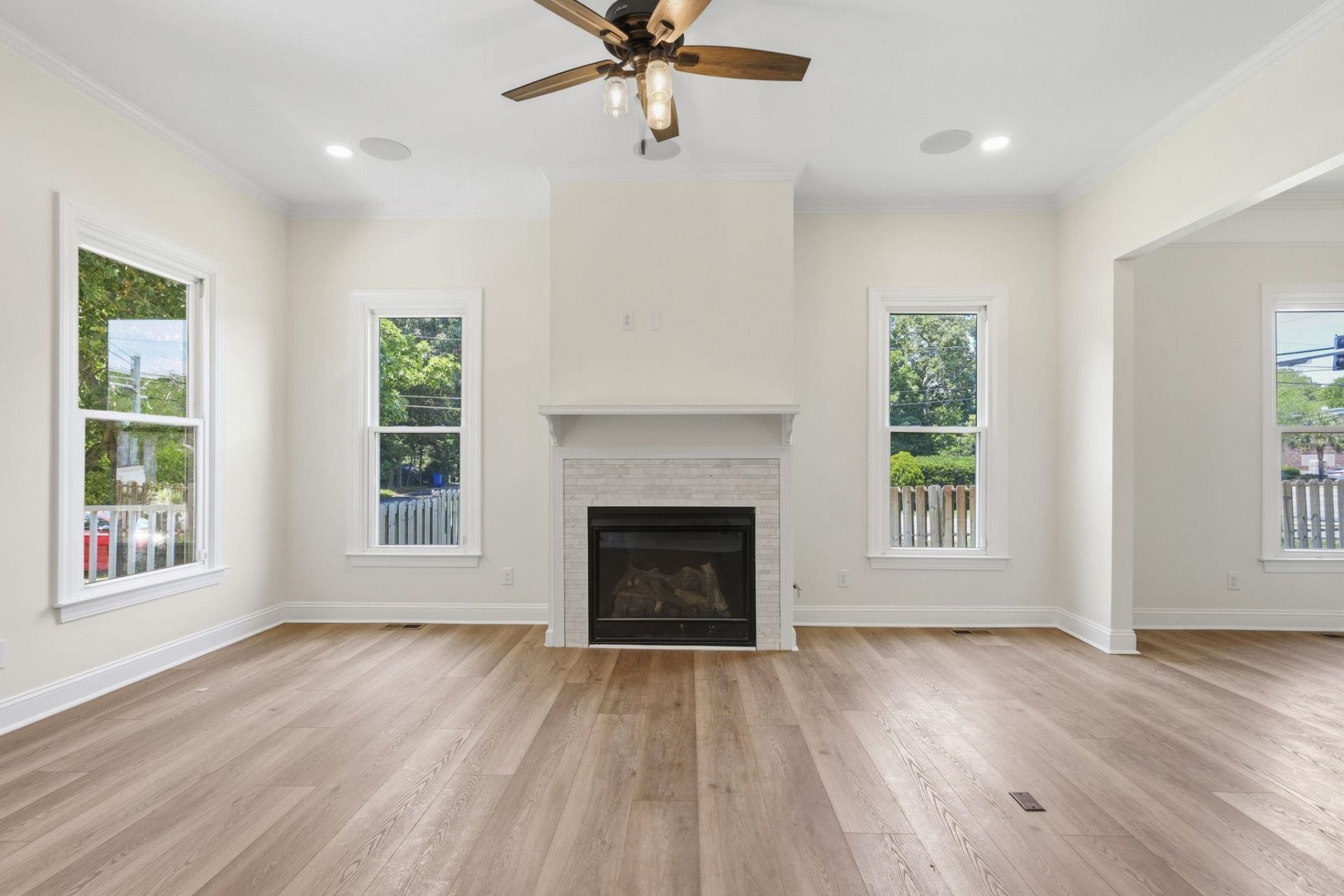 6700 N Kings Hwy. Photo 8
