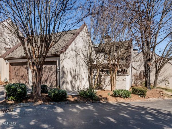 1350 Orleans Drive, Knoxville, TN 37919
