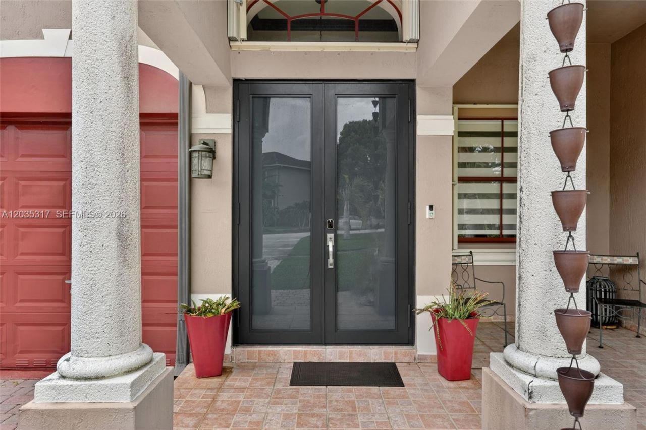 8216 SW 166th Pl , Miami, FL 33193 Photo