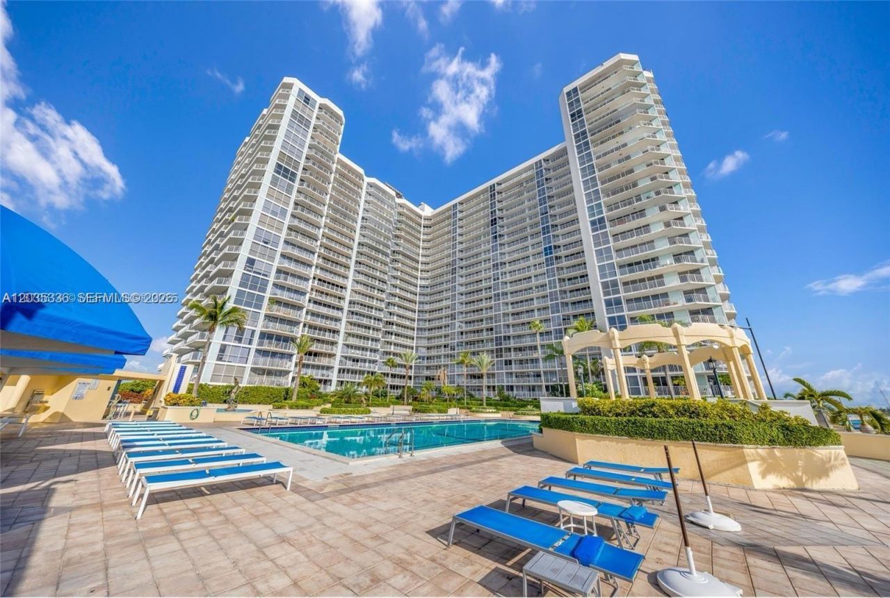 7601 E Treasure Dr , Unit 1722, North Bay Village, FL 33141 Photo