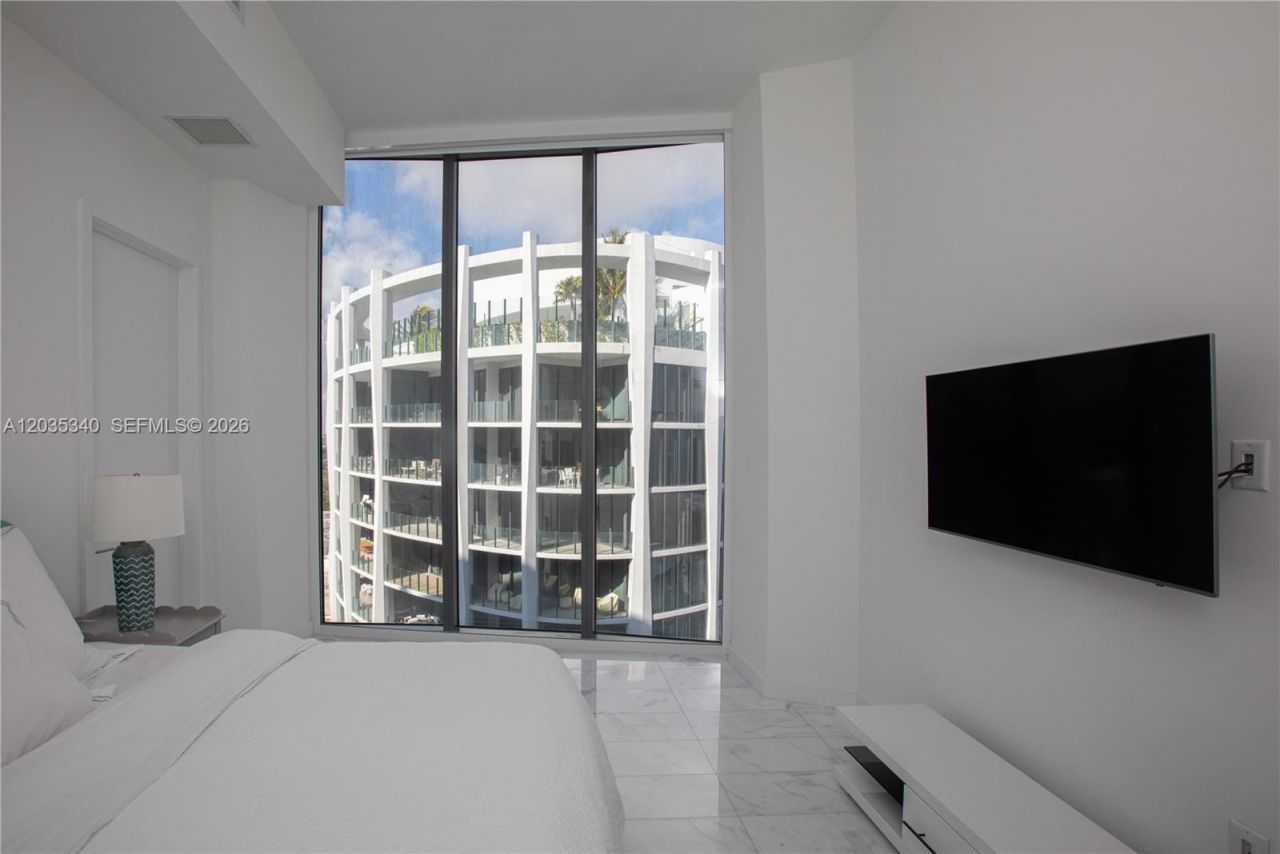 2821 S Bayshore Dr , Unit 20D, Miami, FL 33133 Photo