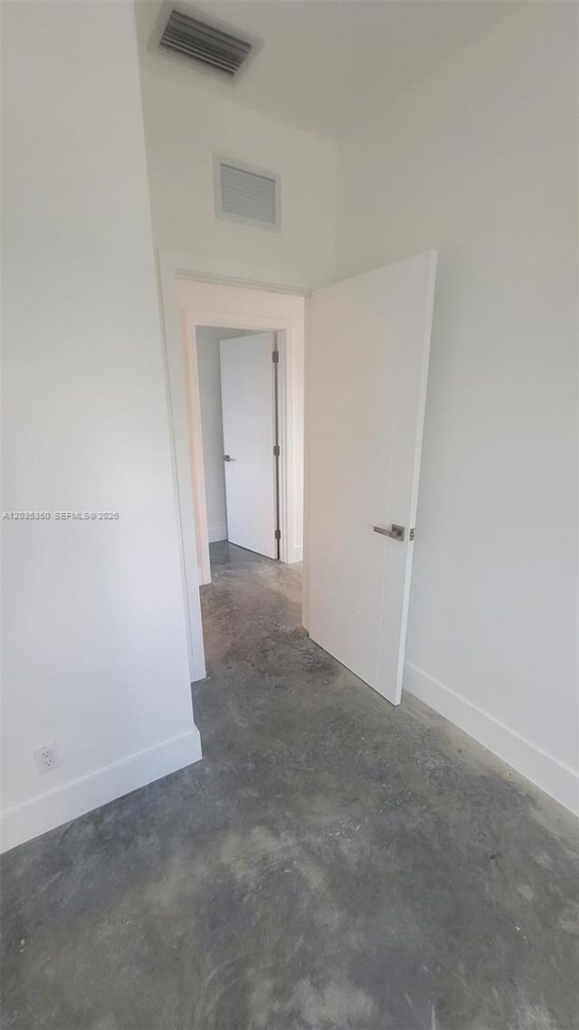 2146 NW 69th Ter , Unit B, Miami, FL 33147 Photo