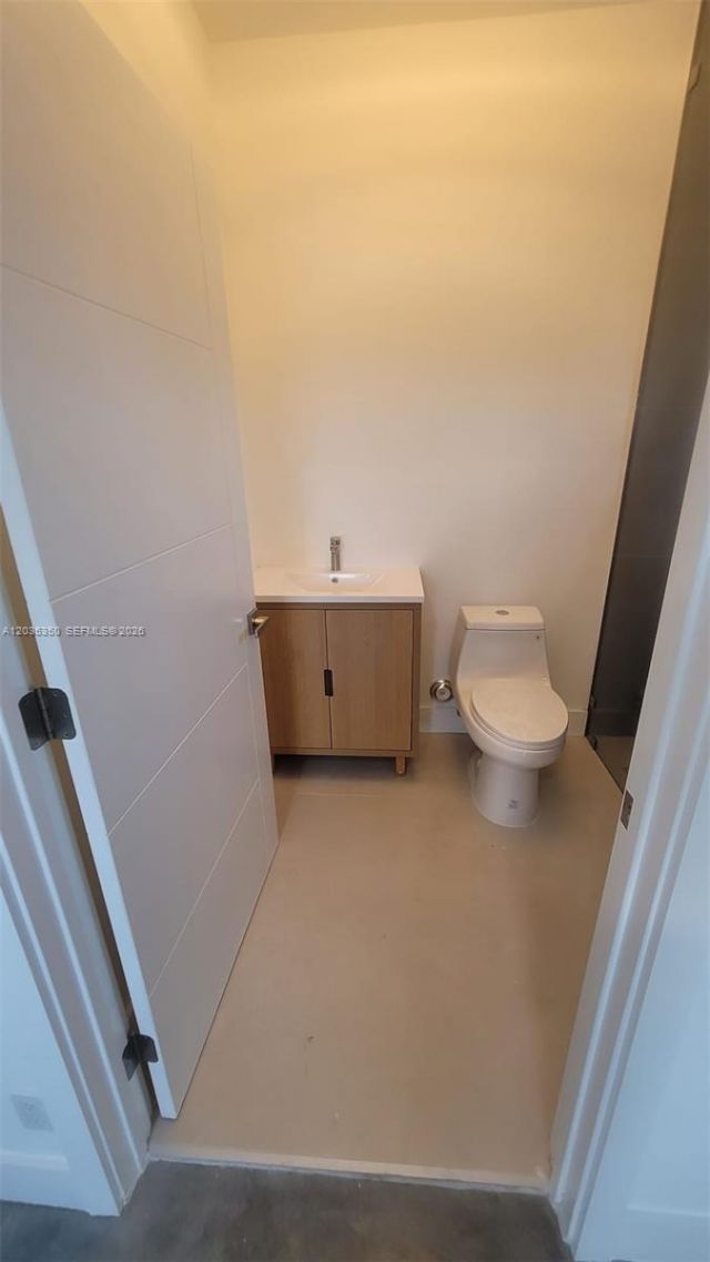 2146 NW 69th Ter , Unit B, Miami, FL 33147 Photo