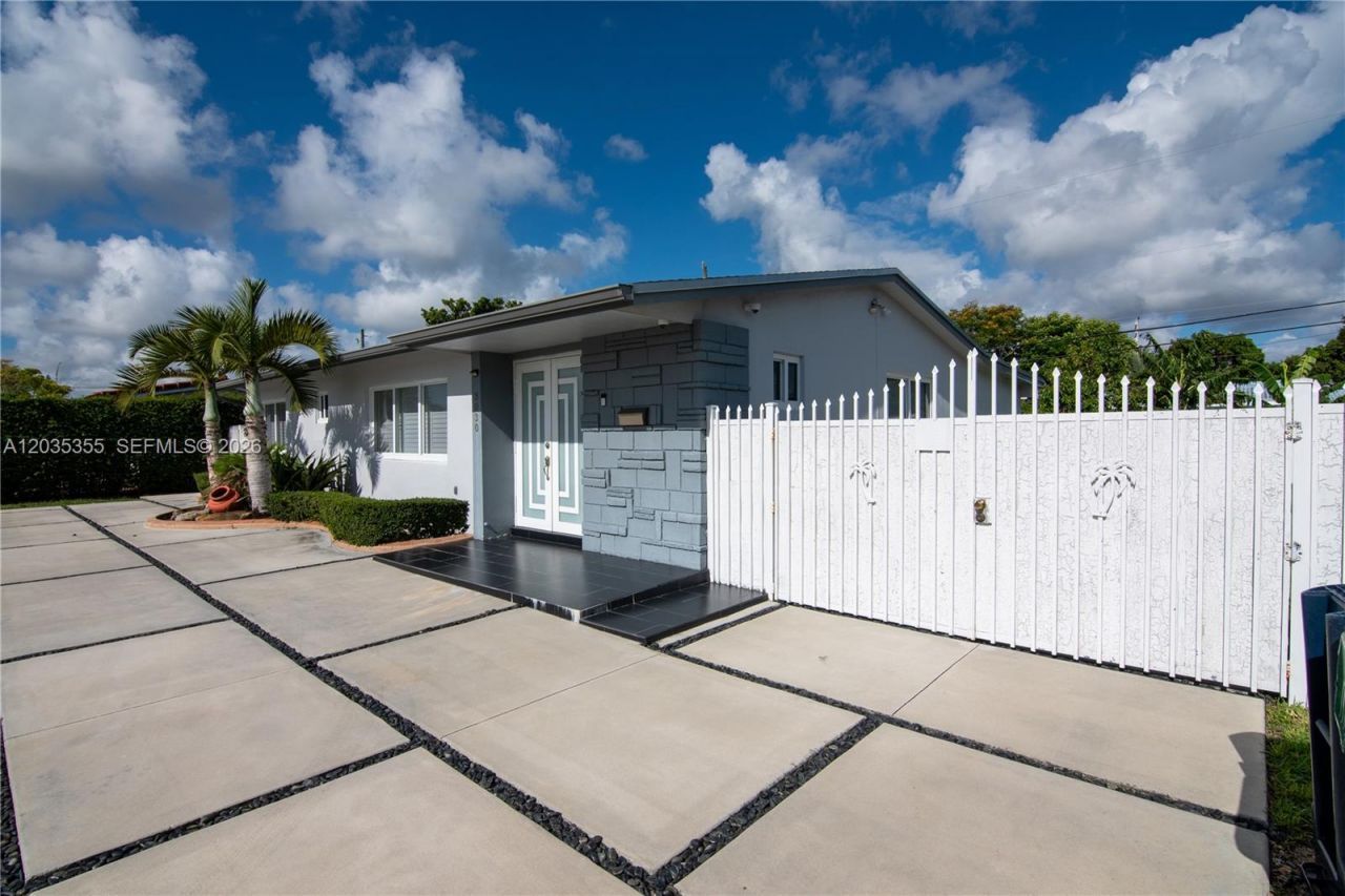 3030 SW 96th Ave , Miami, FL 33165 Photo