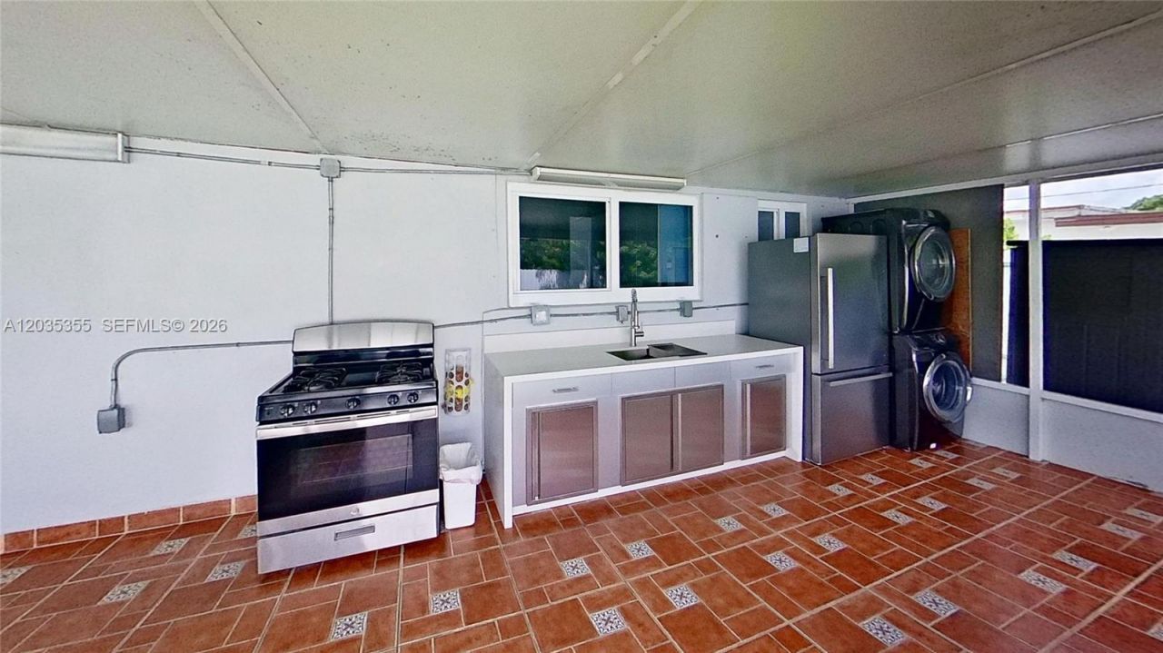 3030 SW 96th Ave , Miami, FL 33165 Photo