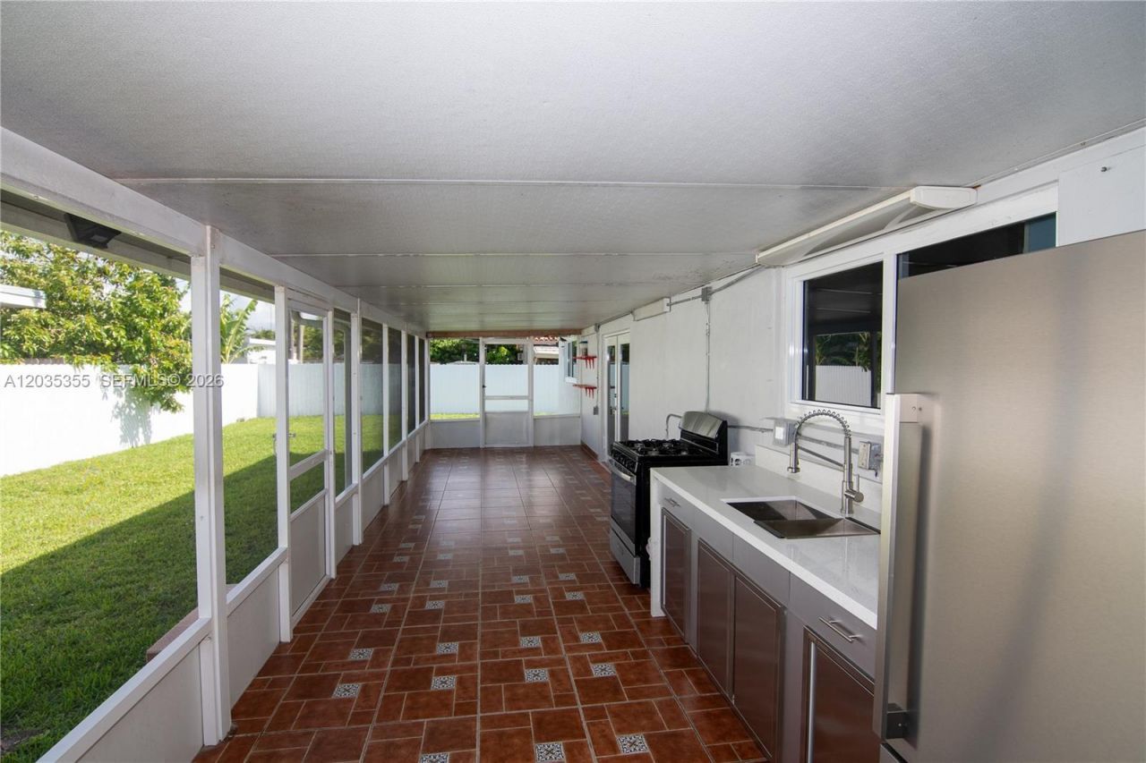 3030 SW 96th Ave , Miami, FL 33165 Photo