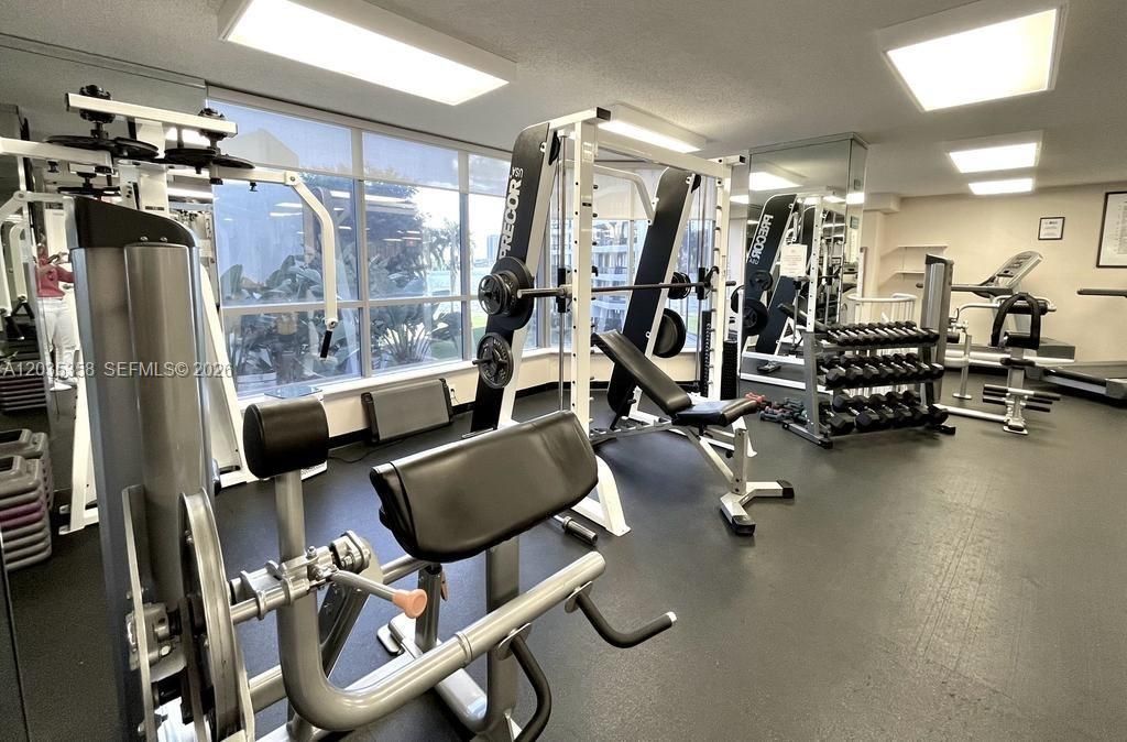 3530 Mystic Pointe Dr , Unit 1711, Aventura, FL 33180 Photo