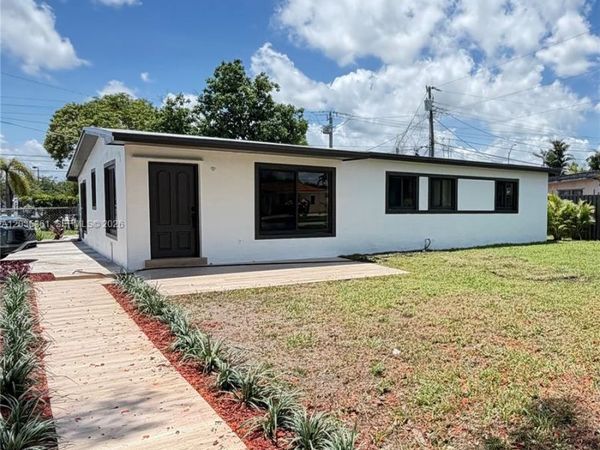 2930 SW 106th Ave , Miami, FL 33165