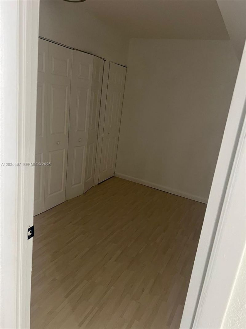 1770 NE 191st St , Unit 607-1, Miami, FL 33179 Photo