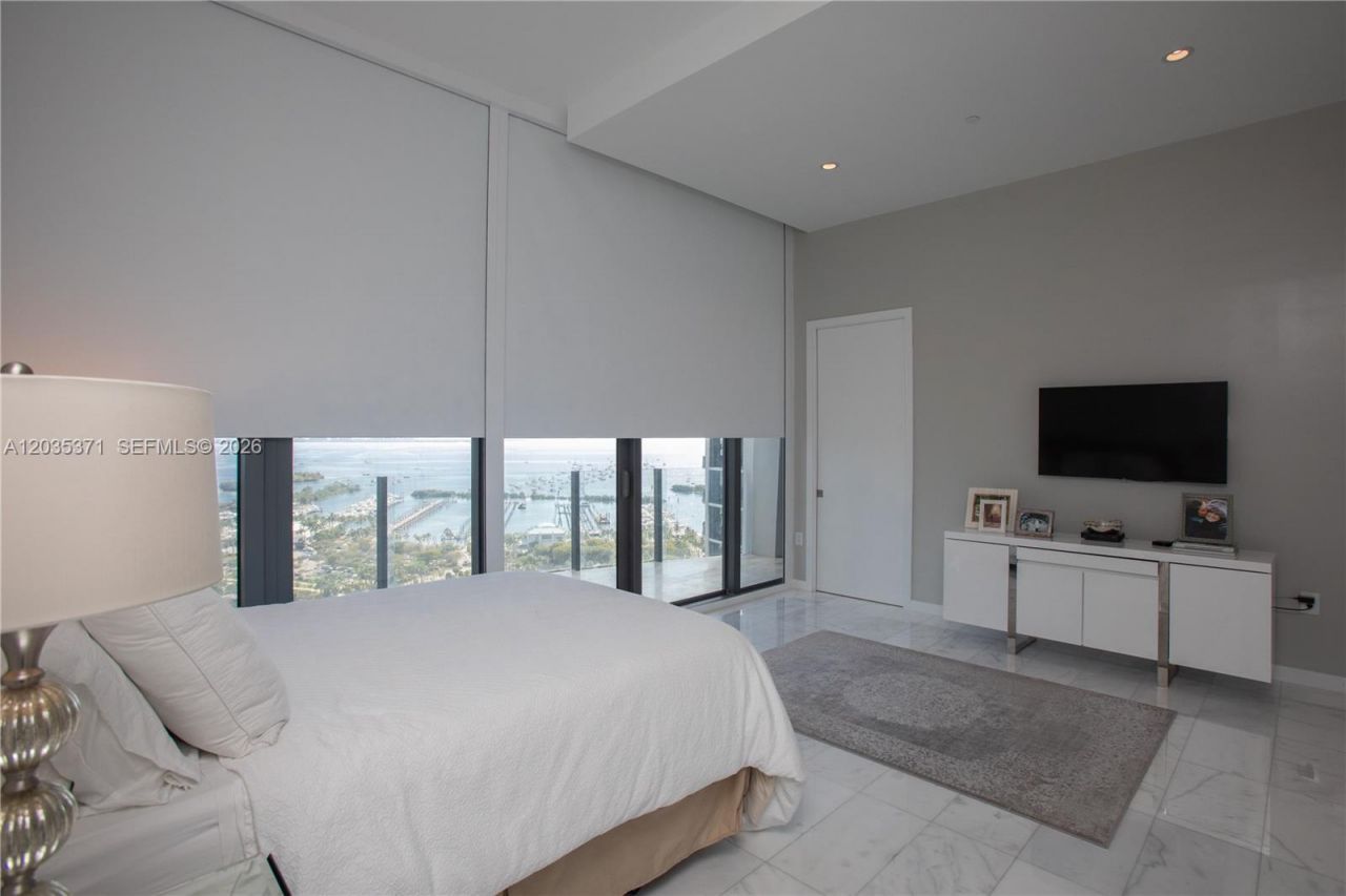 2821 S Bayshore Dr , Unit 20D, Miami, FL 33133 Photo