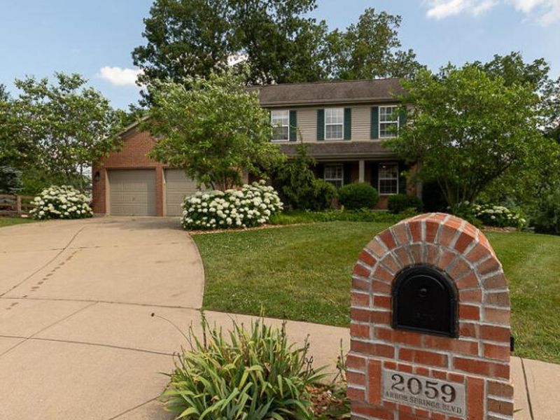 2059 Arbor Springs Boulevard, Union, KY 41091 Photo 2