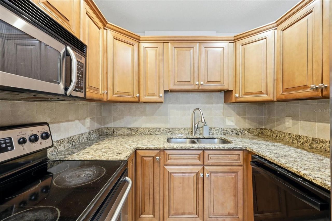 4805 Rilma Avenue , Unit 106, Sarasota, FL 34234 Photo