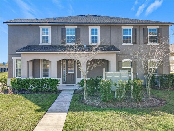 10001 EAGLE ROCK ALLEY , ORLANDO, FL 32832