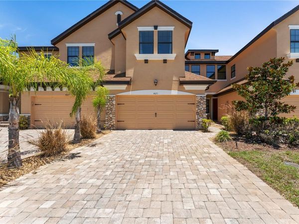 4671 WANDERING WAY , WESLEY CHAPEL, FL 33544