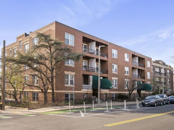 343 S Huntington Ave, Unit 5, Boston, MA 02130