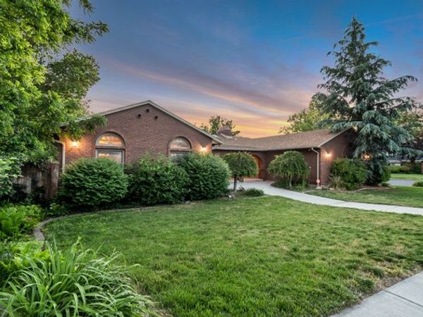 5768 S EREKSON LN , Salt Lake City, UT 84107