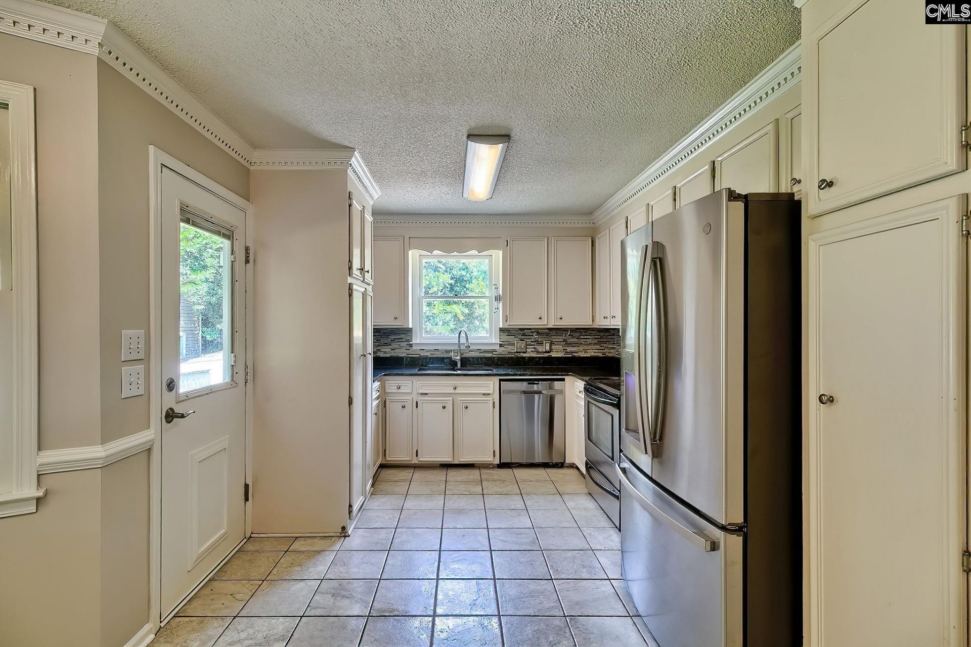 112 Silver Maple Court  Photo 14