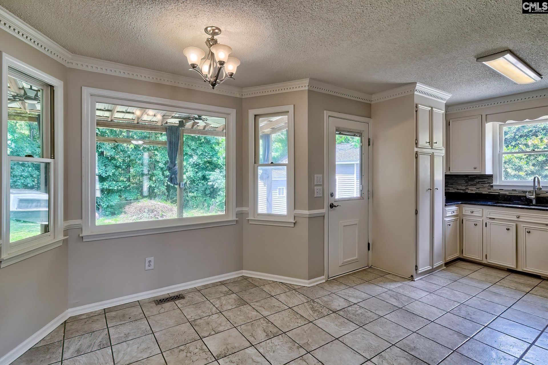 112 Silver Maple Court  Photo 17