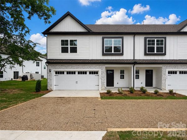 1242 N Sharon Amity Road , Charlotte, NC 28211