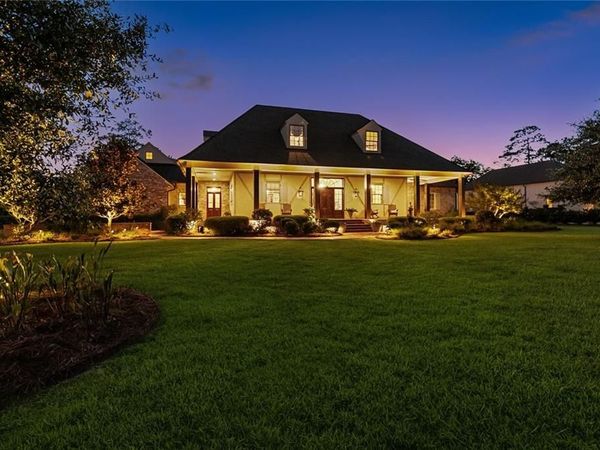 25 HUMMINGBIRD Road , Covington, LA 70433