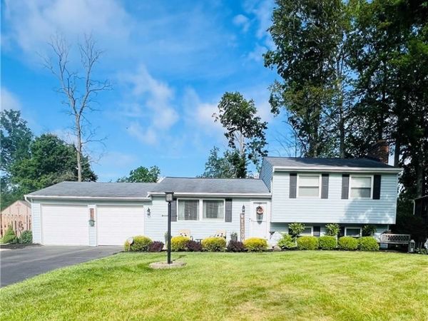 2941 Malibu Drive SW, Warren, OH 44481