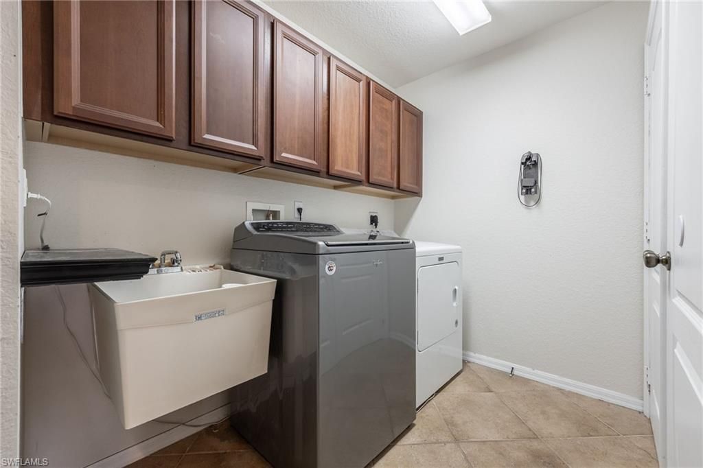 8724 Banyan Bay Blvd , Fort Myers, FL 33908 Photo