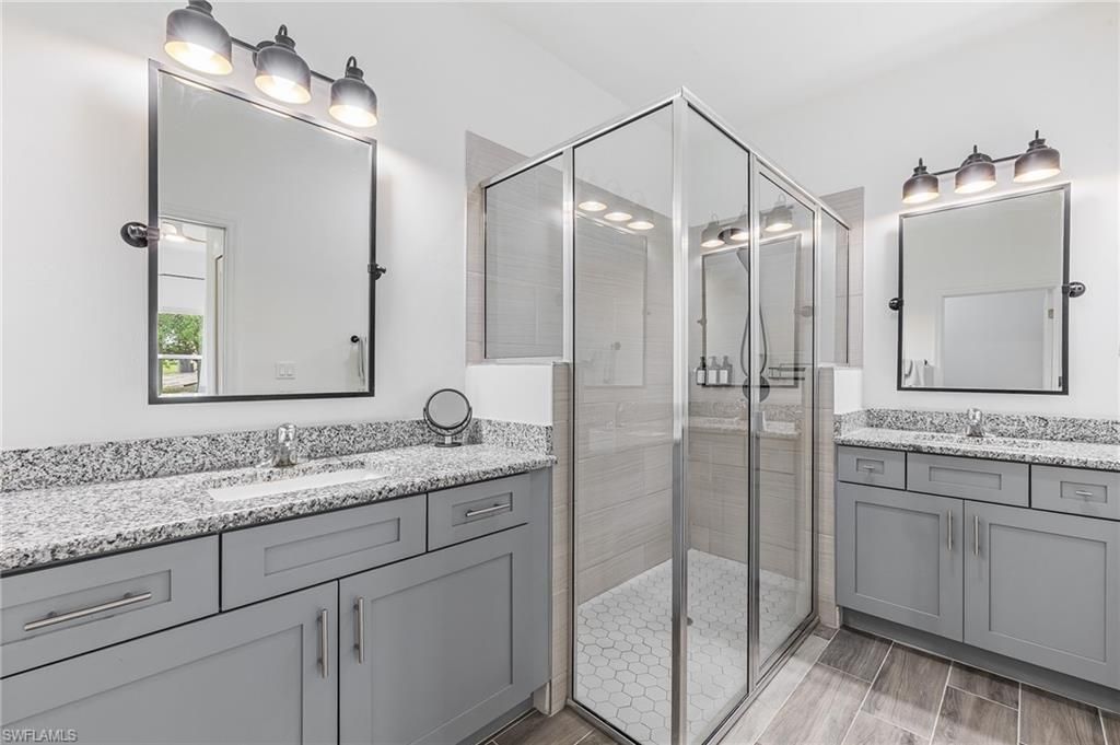 3520 NW 21st Ter , Cape Coral, FL 33993 Photo