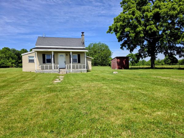 1252 Railroad Road, Union City, MI 49094