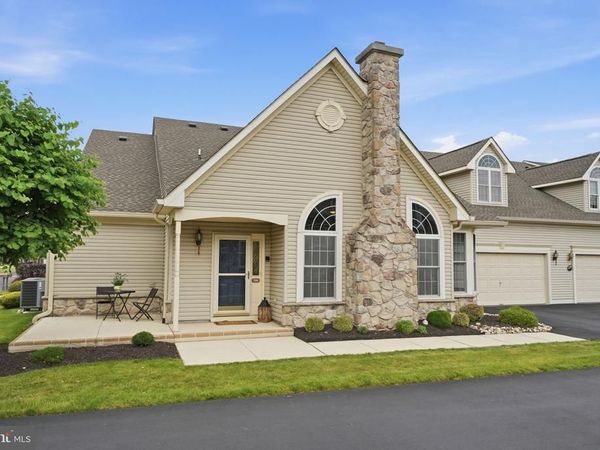 709 DAYLILY DRIVE , LANGHORNE, PA 19047