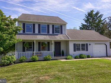 1550 PUTNAM DRIVE , LANCASTER, PA 17602