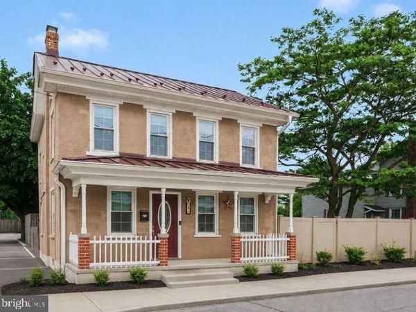 34 S MANHEIM STREET, ANNVILLE, PA 17003