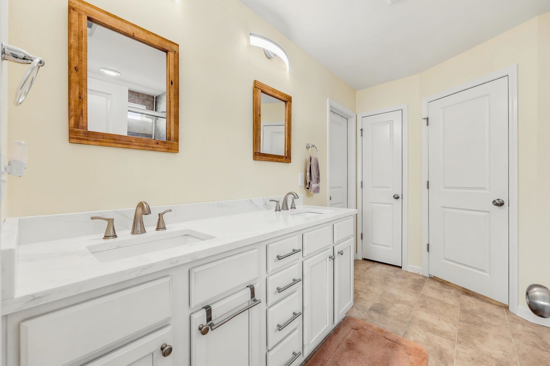 3830 Park Pointe Ave.  Photo 19