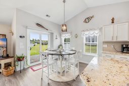3830 Park Pointe Ave.  photo 4