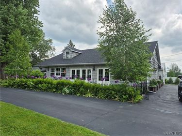 5525 Old Goodrich Road, Clarence, NY 14301