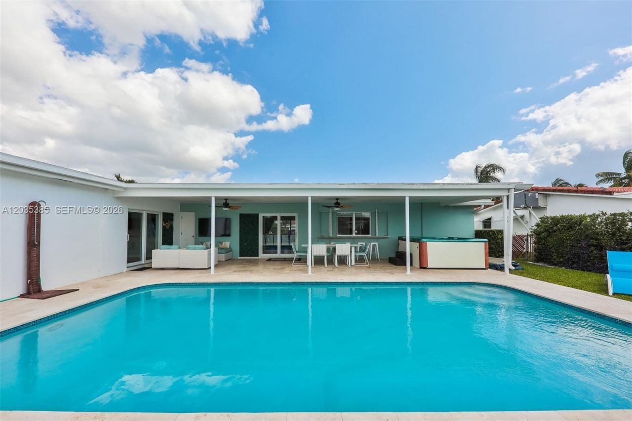 614 S Crescent Dr, Hollywood, FL 33021 Photo